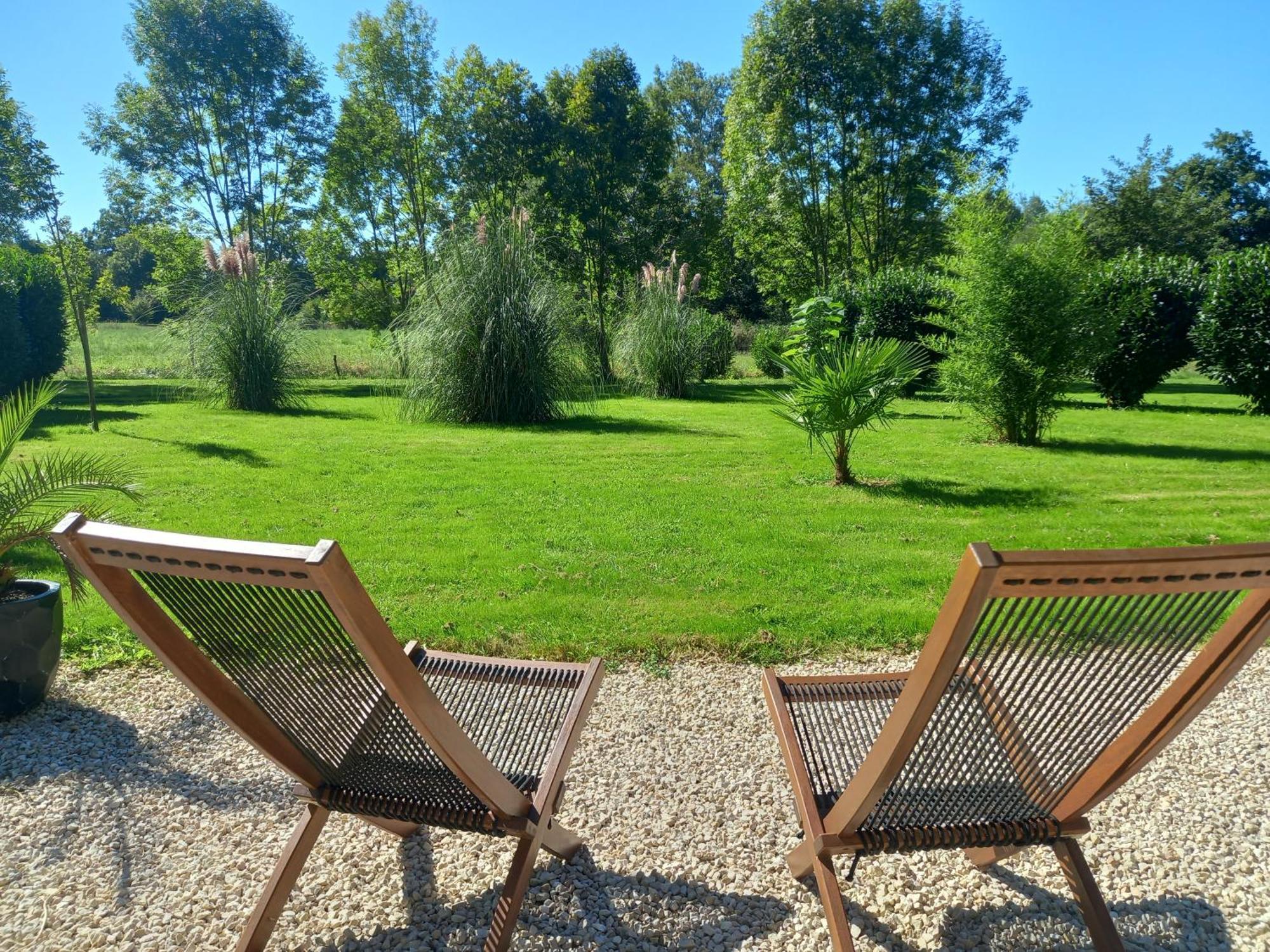 Villa L'Oasis Des Pyrénées Campuzan Esterno foto