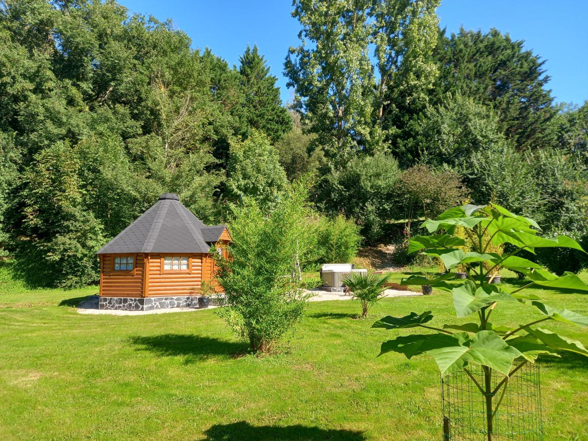 Villa L'Oasis Des Pyrénées Campuzan Esterno foto