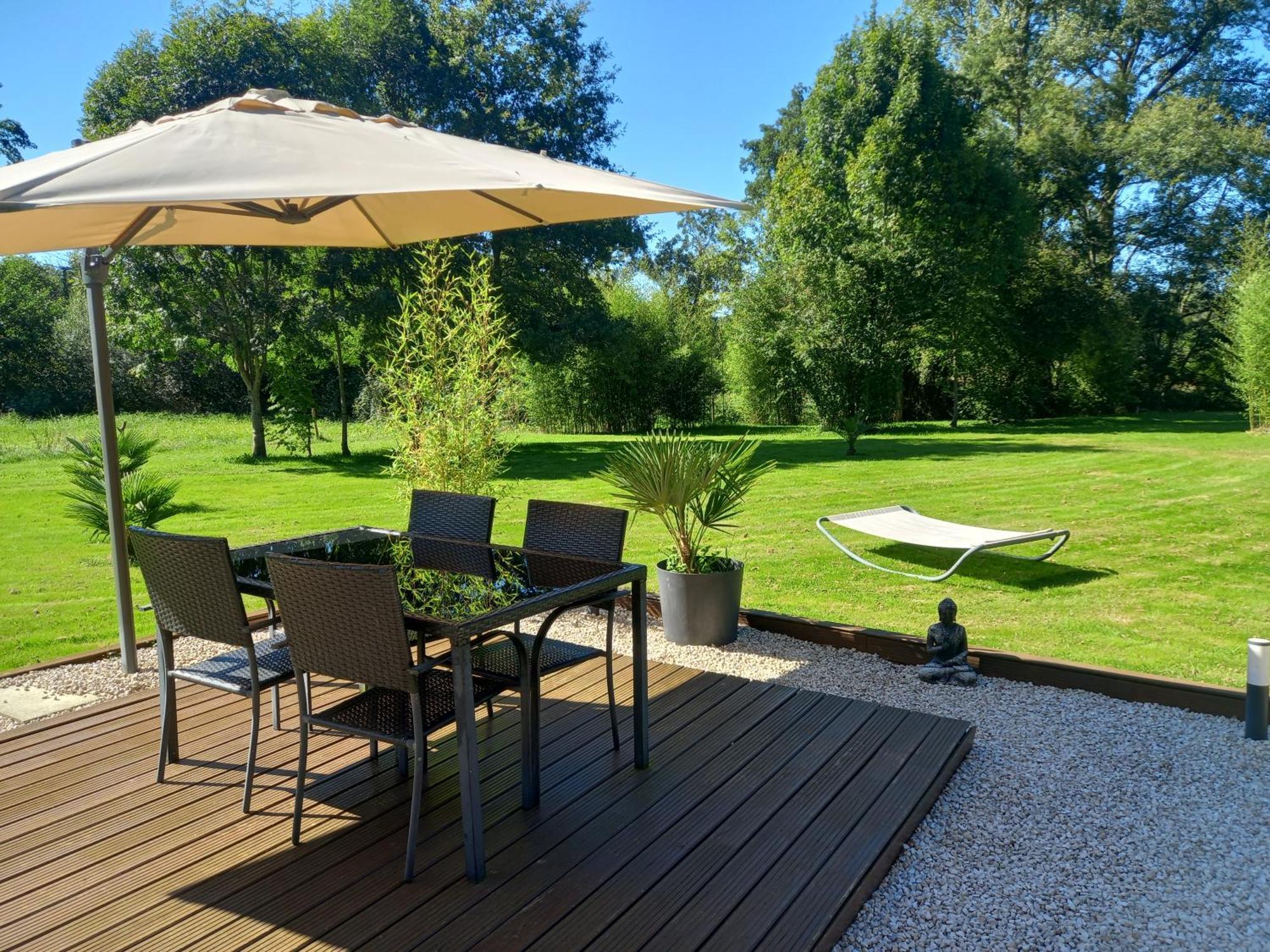 Villa L'Oasis Des Pyrénées Campuzan Esterno foto