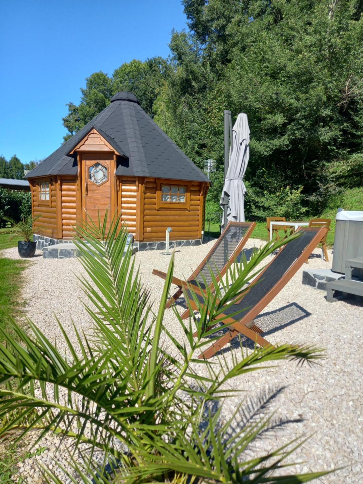 Villa L'Oasis Des Pyrénées Campuzan Esterno foto